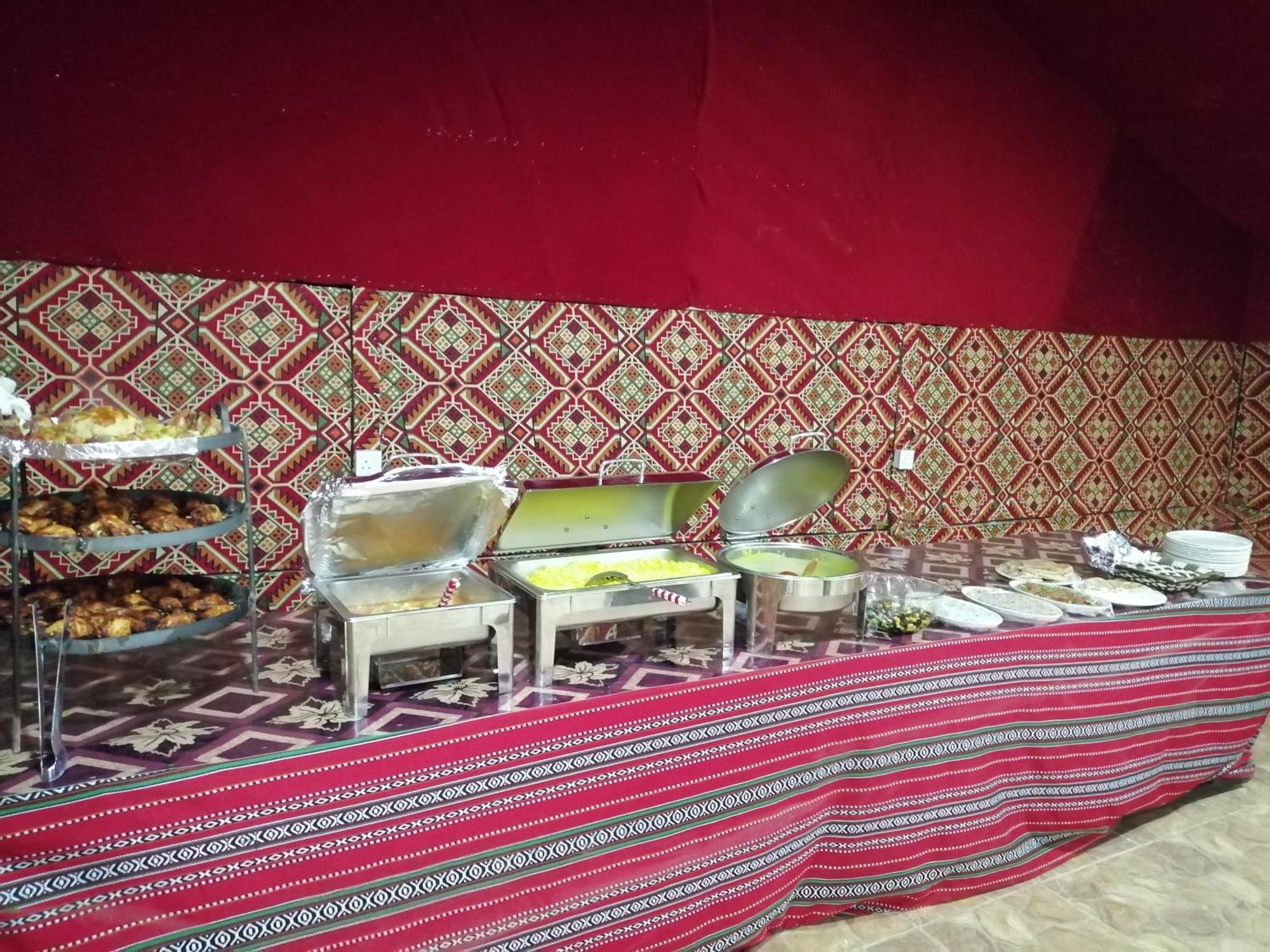 Black Irish Camp And Tours Wadi Rum Zewnętrze zdjęcie