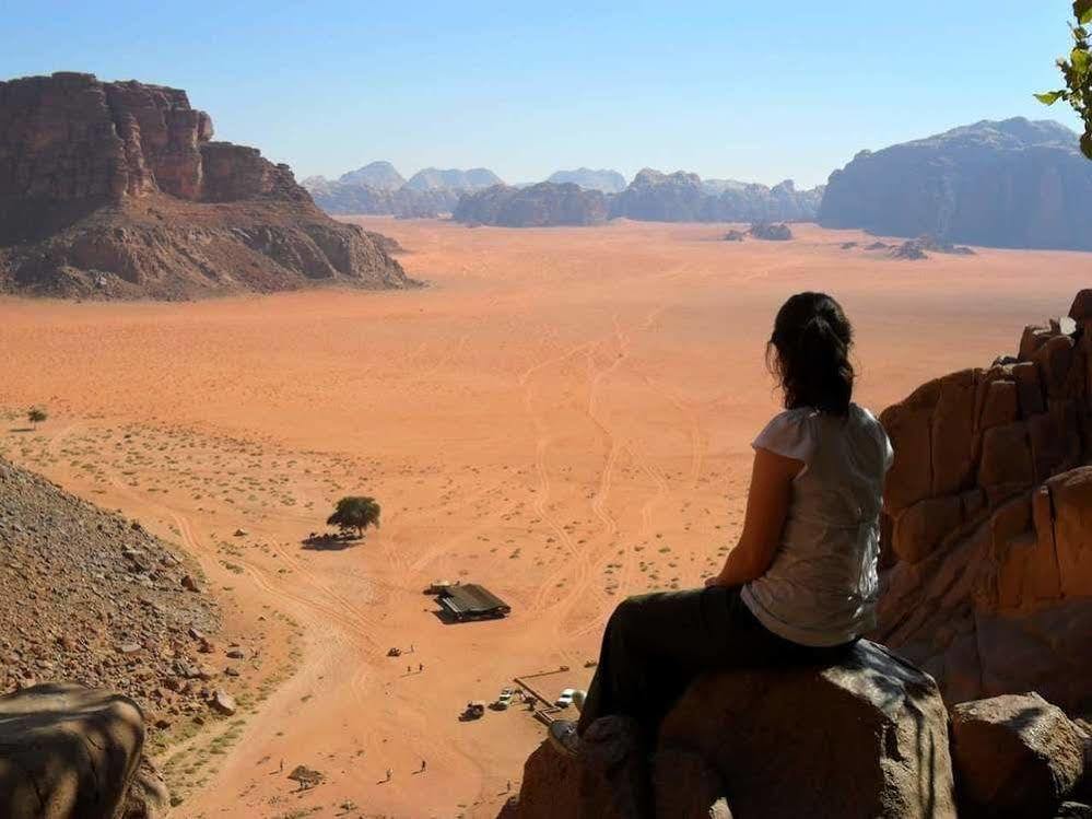 Hotel Black Irish Camp And Tours Wadi Rum Zewnętrze zdjęcie